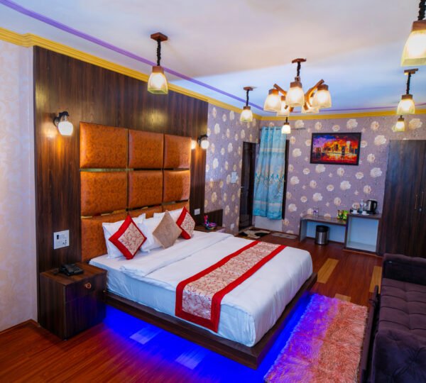 Royal Habib Residency