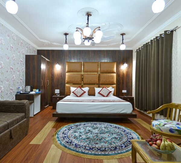 Royal Habib Residency